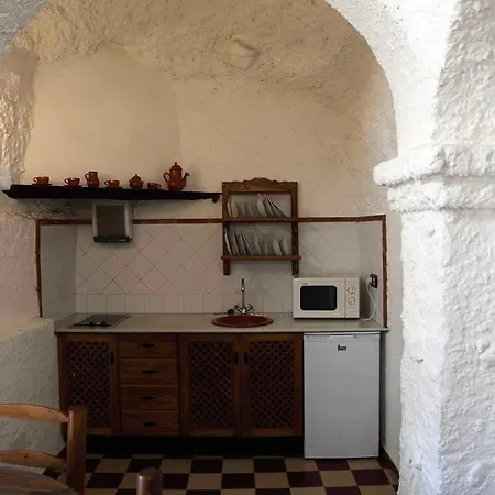 Cuevas Del Zenete * Alcudia de Guadix